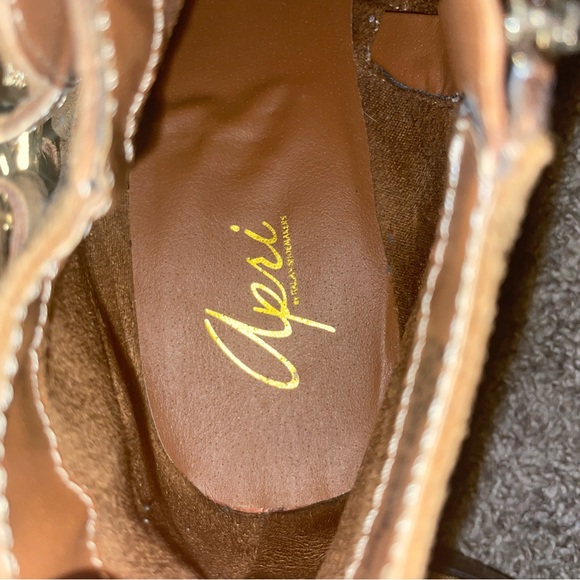 Apri Ankle Boots 9.5 - Picture 3 of 3